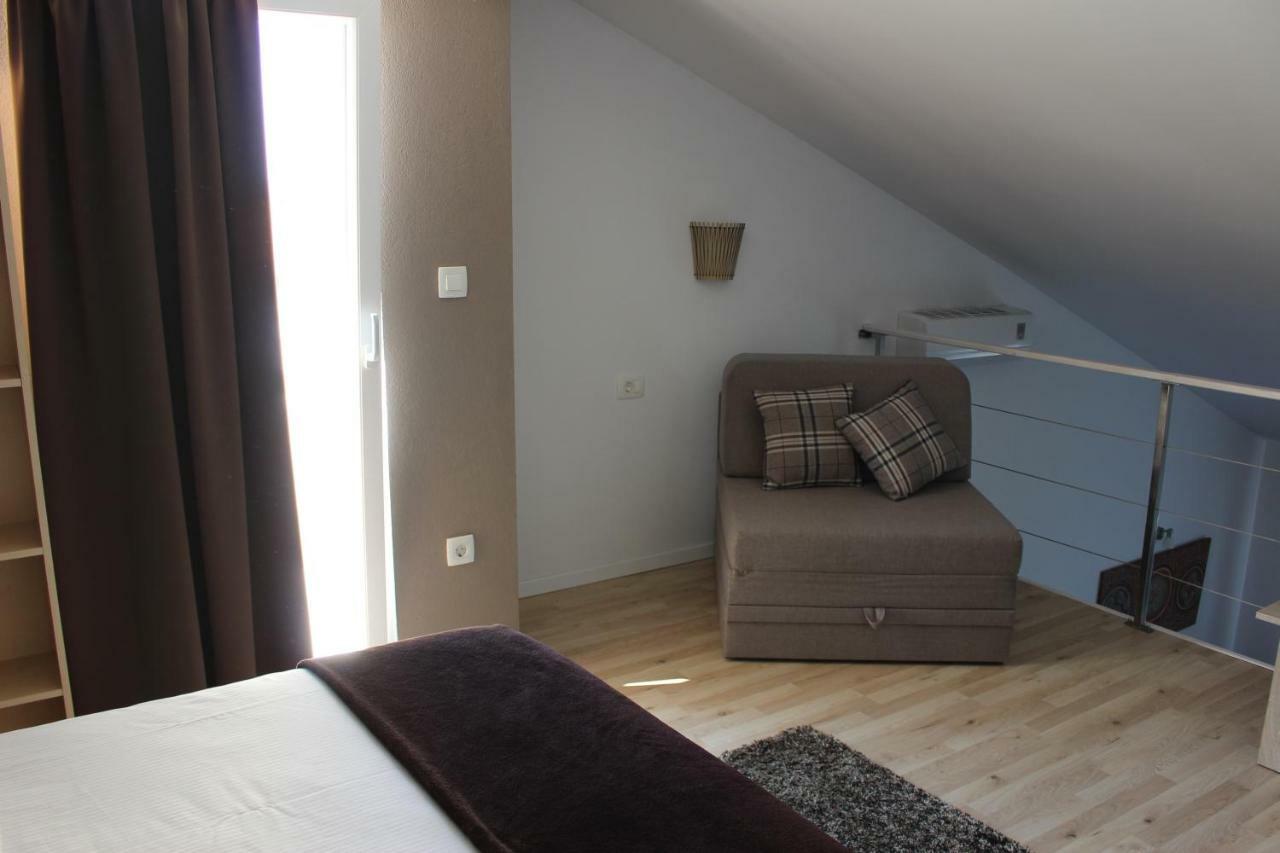 Apartments Lianto Drašnice Extérieur photo